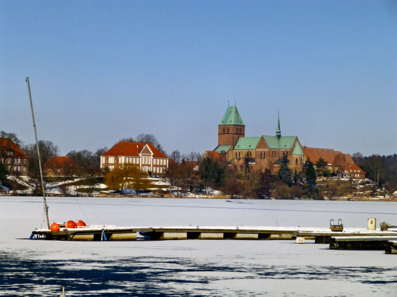 Winter_Dom-und-Herrenhaus